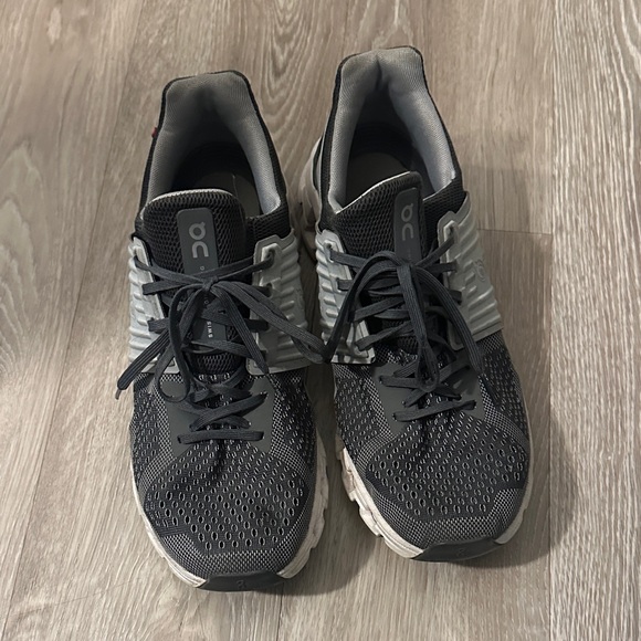 On Running Other - Black and Gray Athletic On clouds